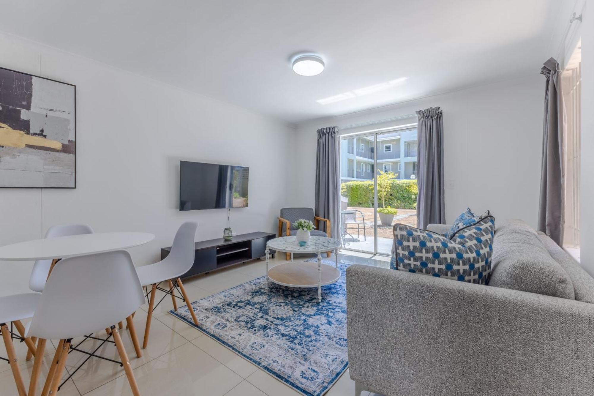 11 Leeuwendal Apartment Cape Town